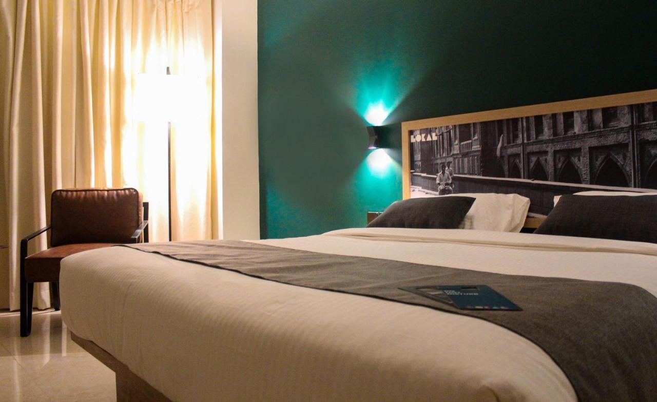 Lokal Rooms X Gulberg Lahor Kültér fotó