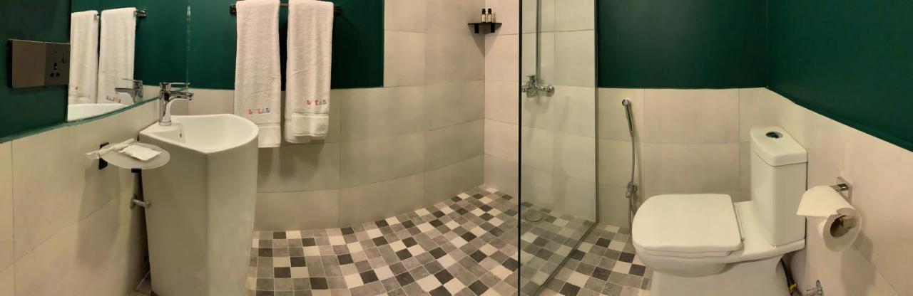 Lokal Rooms X Gulberg Lahor Kültér fotó
