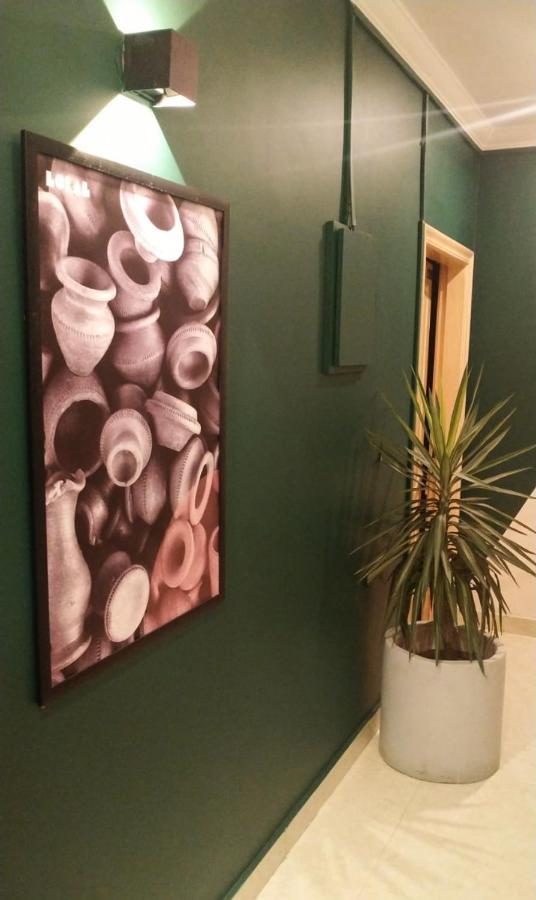 Lokal Rooms X Gulberg Lahor Kültér fotó